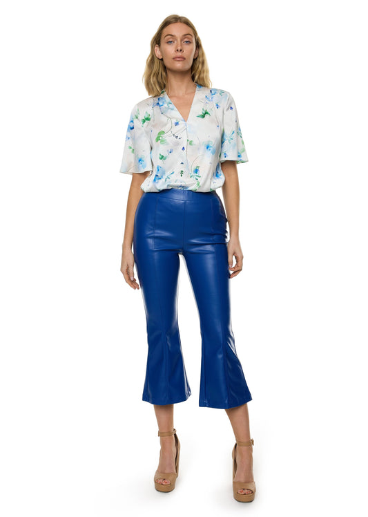 V-neck Pleat Detail Flutter Sleeve Blouse (Print)