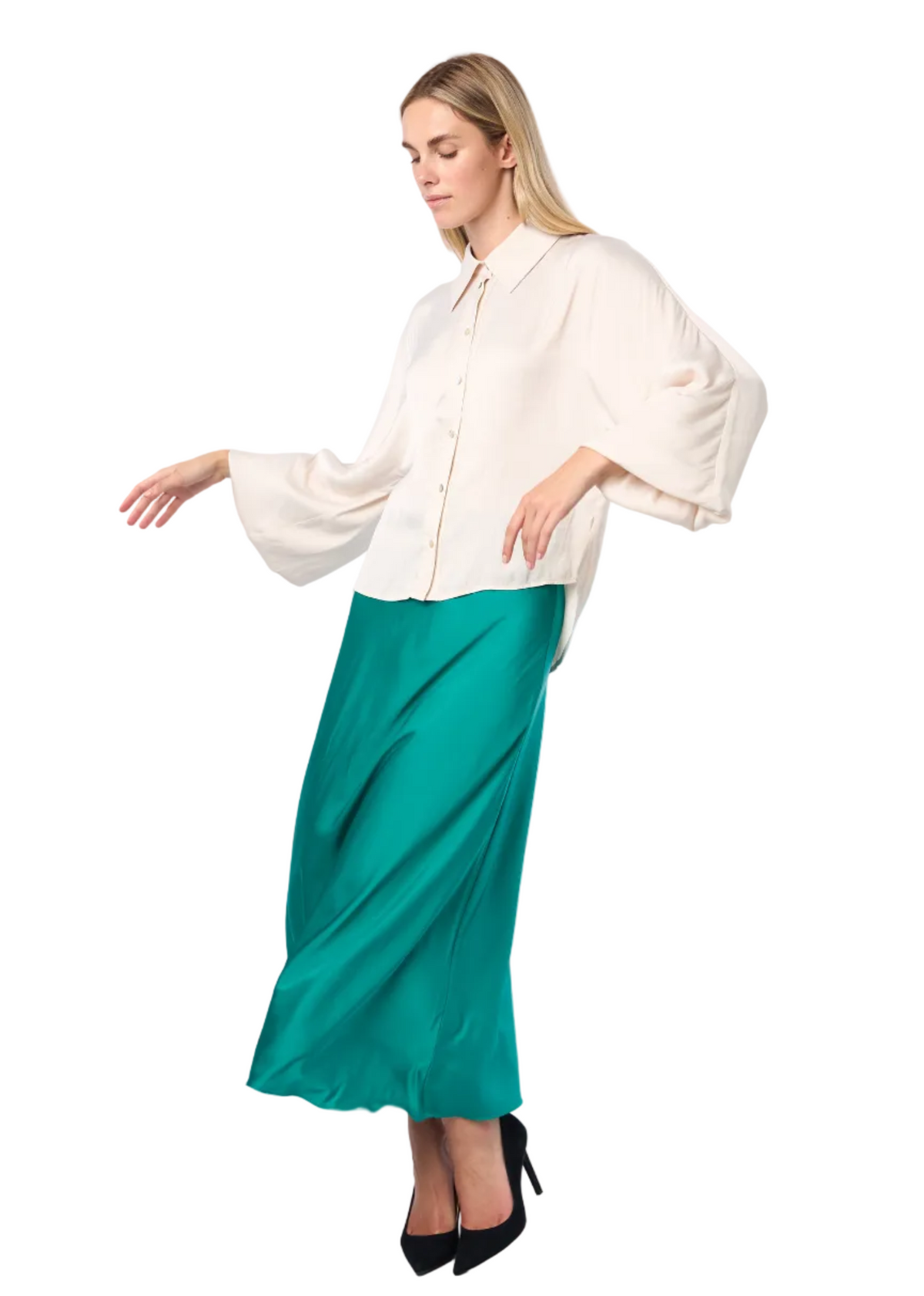 Oversized Balloon Sleeve Button Down Crinkled Satin Shirt W/ Shirttail In Khaki Champagne Solid