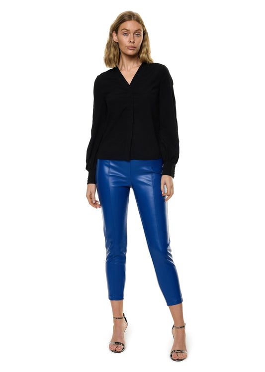 V-Neck Bar Tack Long Sleeve Blouse (Solid)