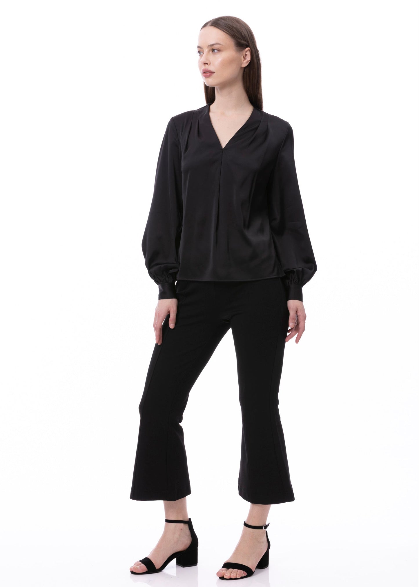 V-neck Pleat Detail Balloon Long Sleeve Blouse In Black Solid